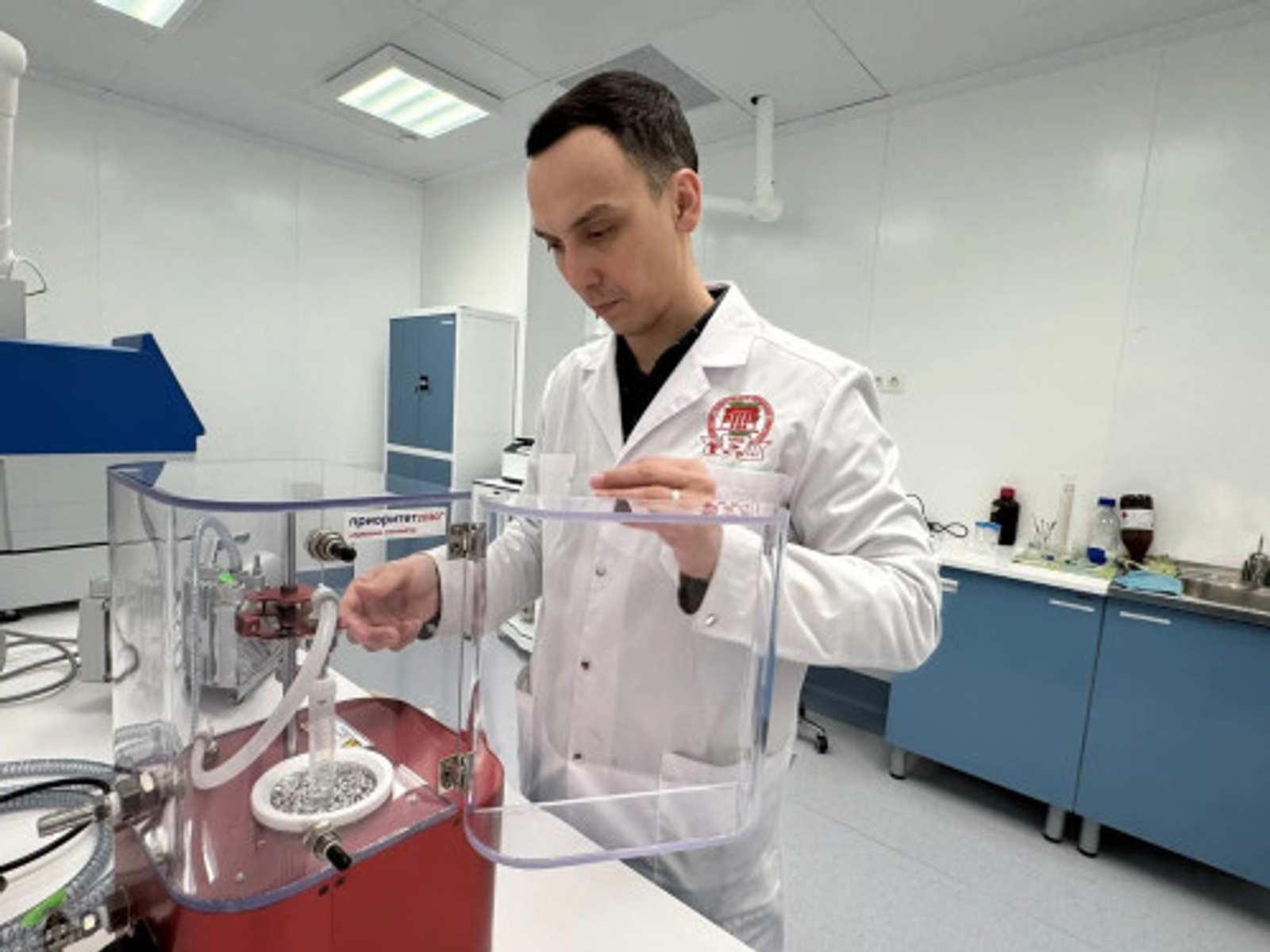 Инновации в области пептидной химии и биомолекулярной инженерии