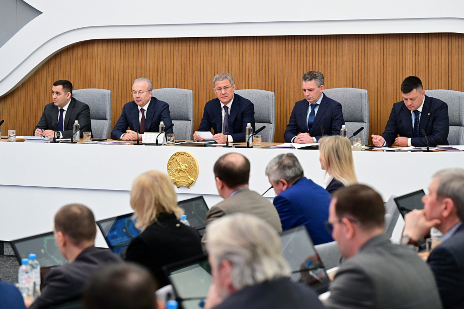 Радий Хабиров о важности сохранения темпов жилищного строительства в республике