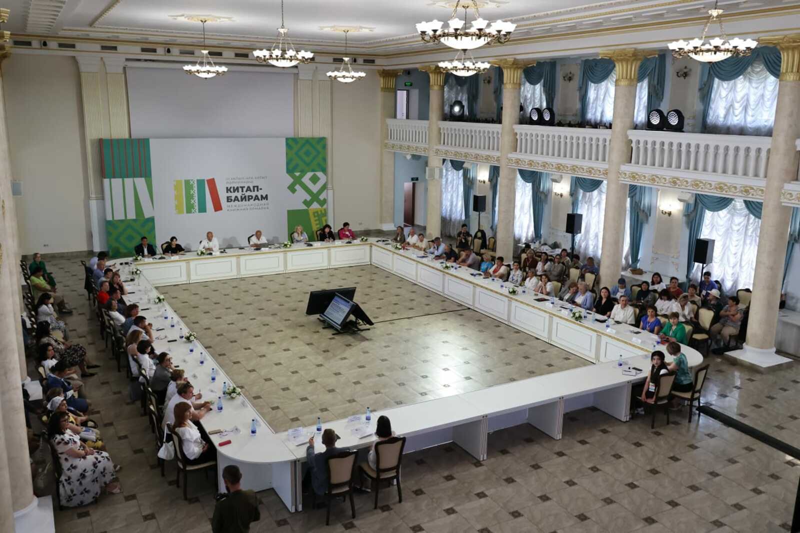 Книжное дело – это не бизнес, а издательство – это не только автор...