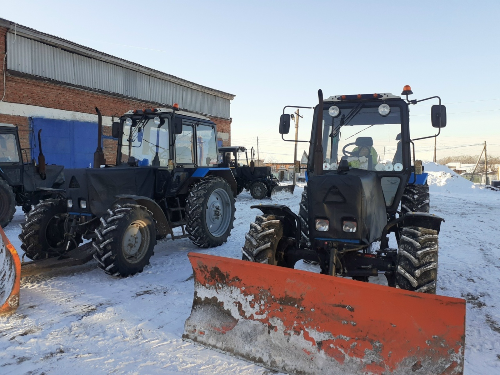 Тракторы готовы к работе!