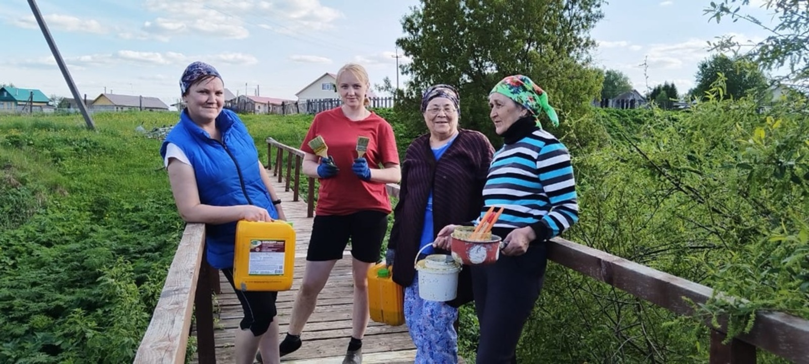 На субботник вышли дружно!