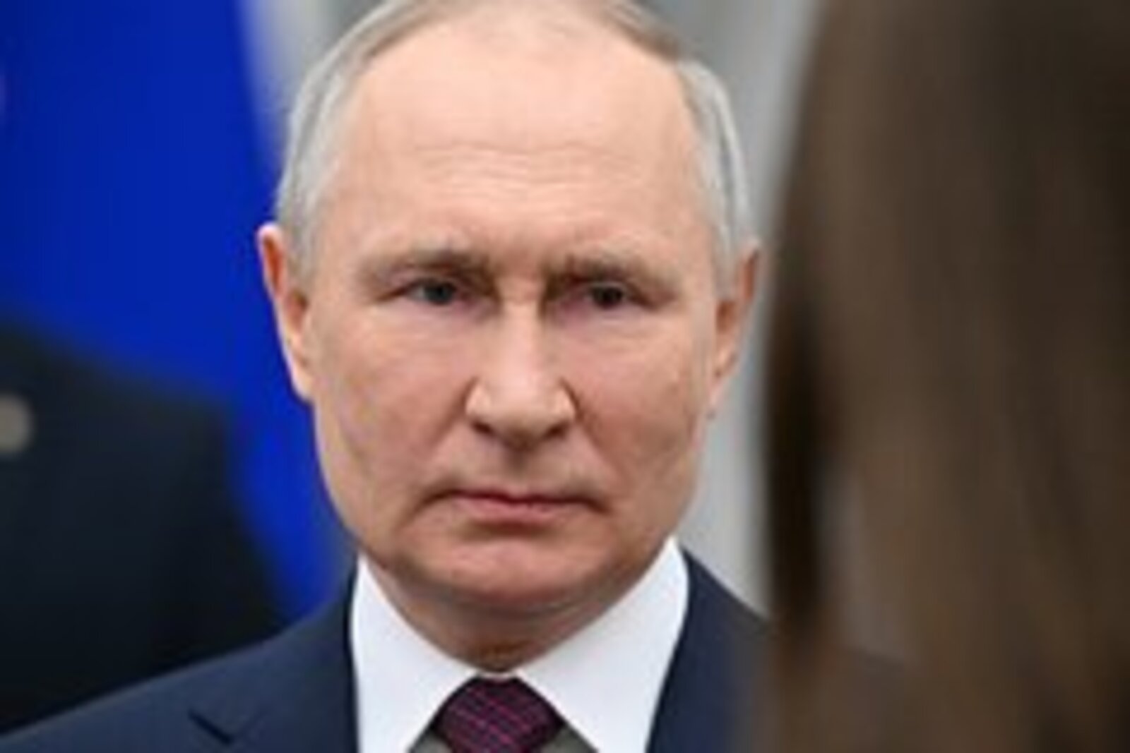 Путин призвал общество проявить консолидацию для победы