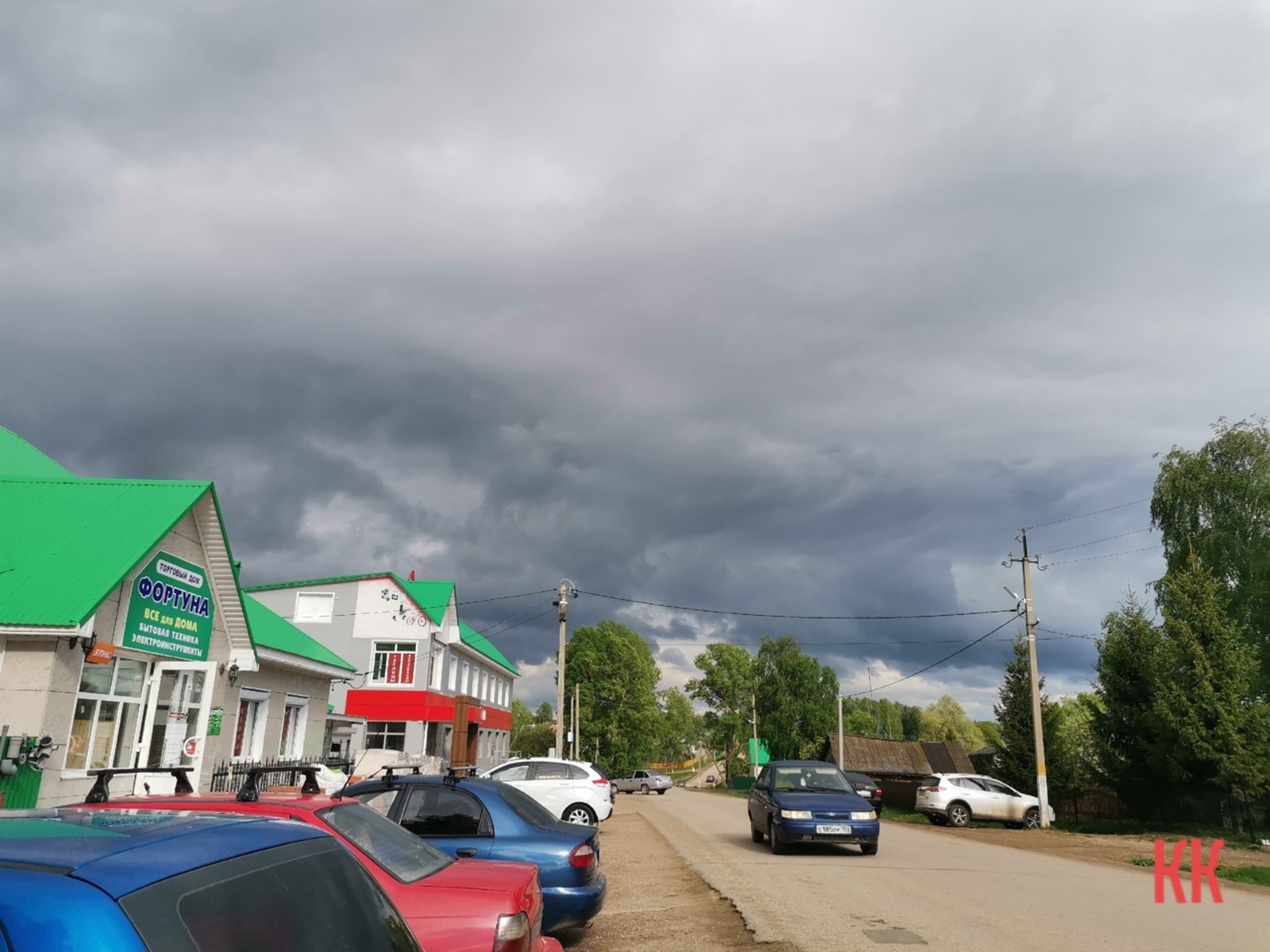 В Башкирии прогнозируются штормовой ветер, грозы и град