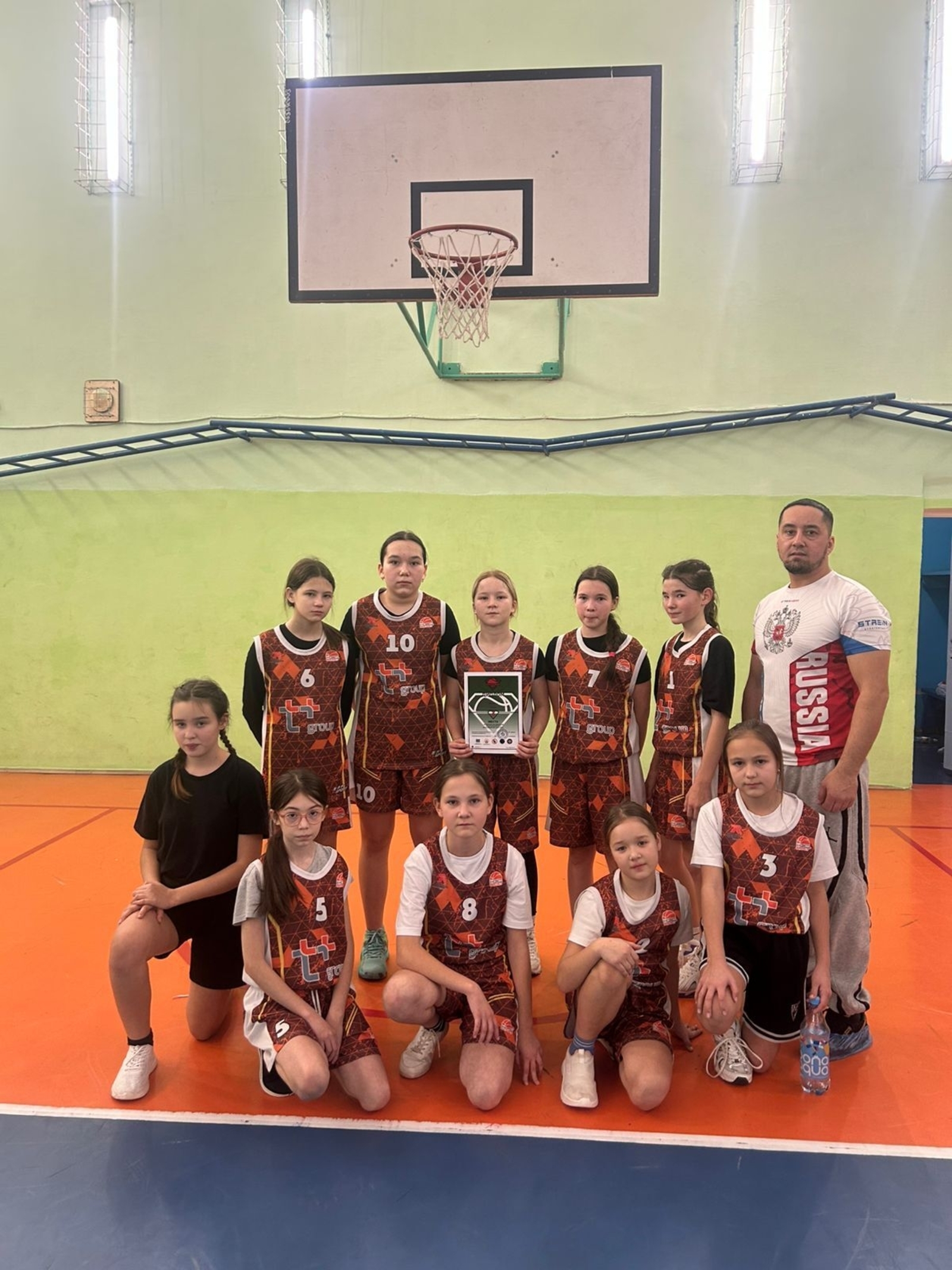 Юные спортсменки с Нуримановского района показали отличную игру