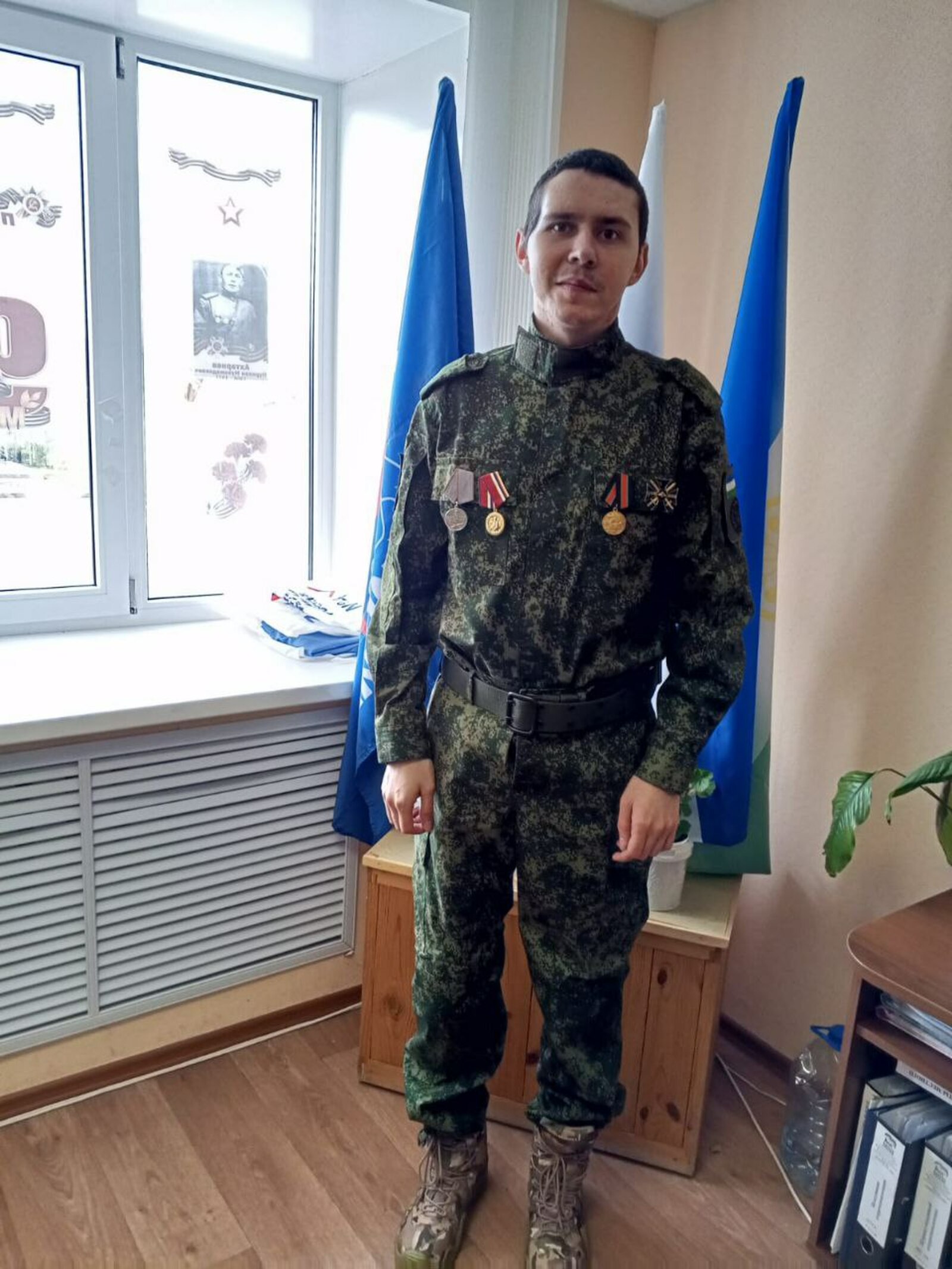 Остался жив благодаря сослуживцам