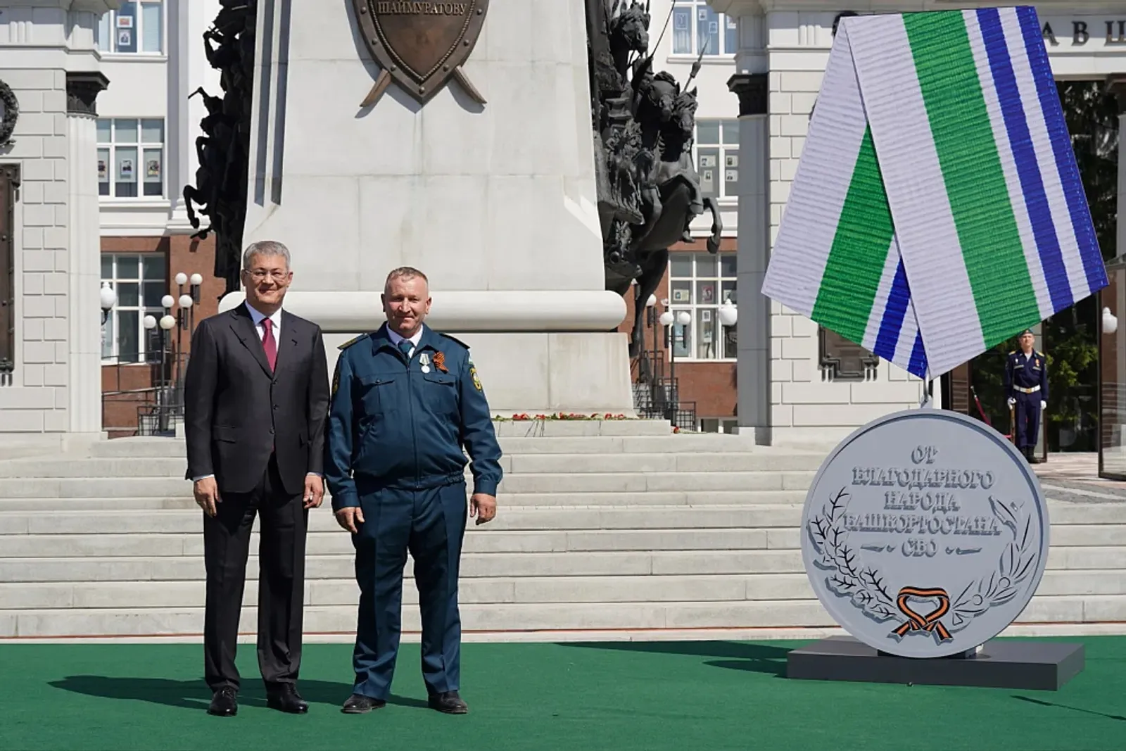 «Служить народу – значит, быть там, где ты нужен»