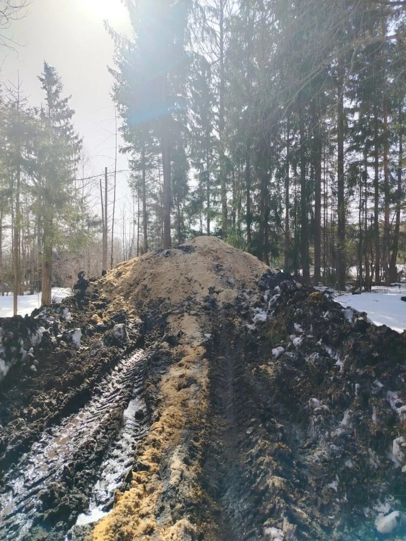 Снежный бурт