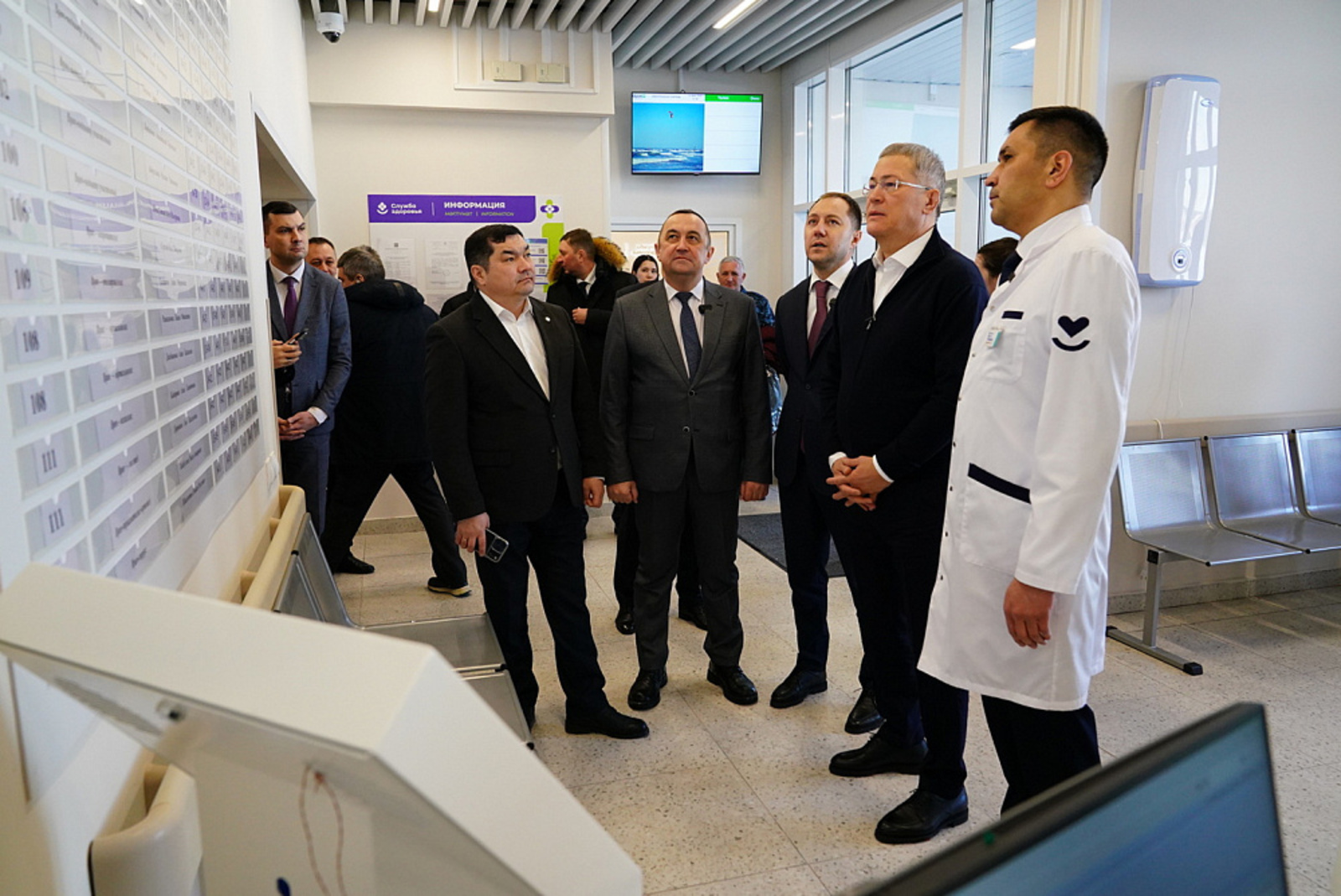 В Учалах начала работу новая детская поликлиника