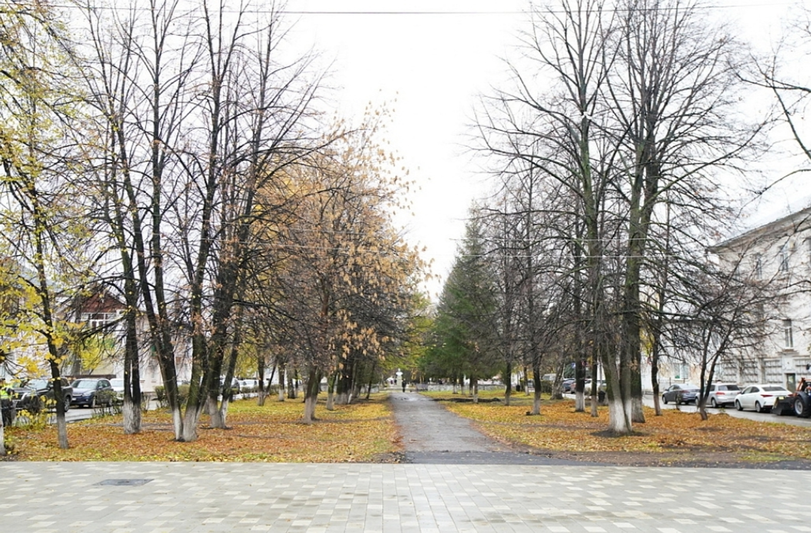 Благоустройство центральной площади Салавата планируют завершить в ноябре 2025г.