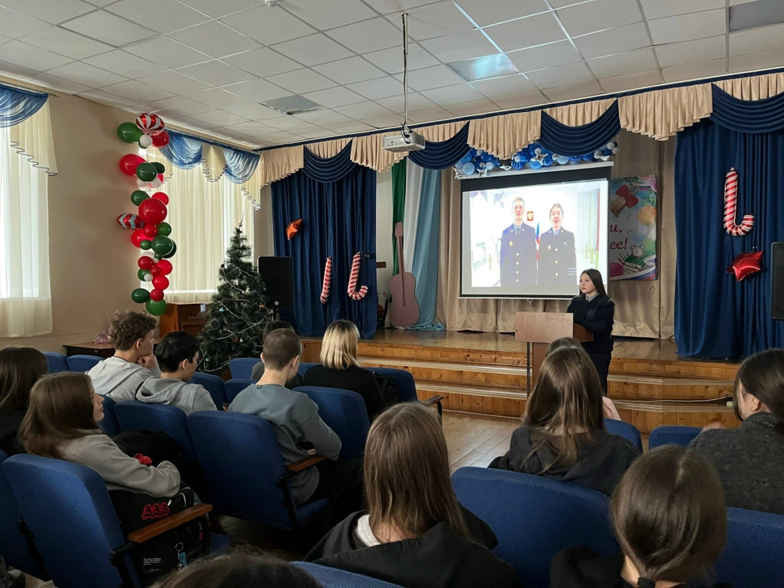 Встреча с выпускницей