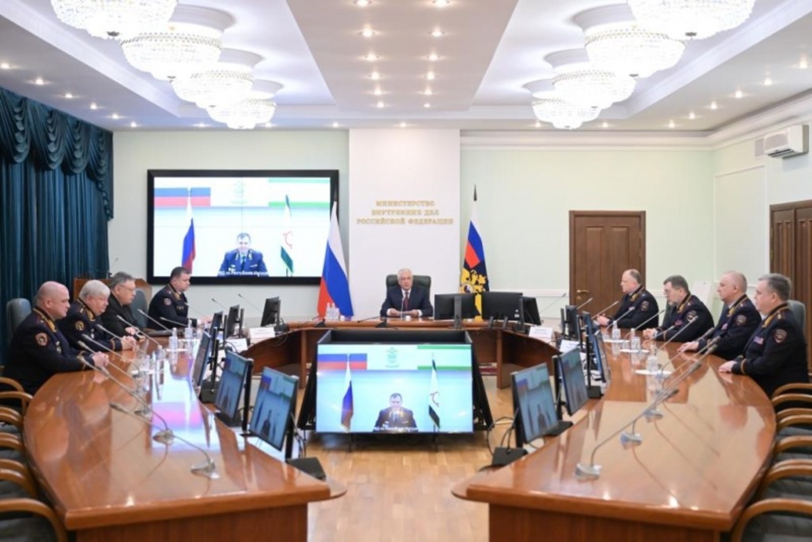 Первого заместителя министра МВД России представили личному составу