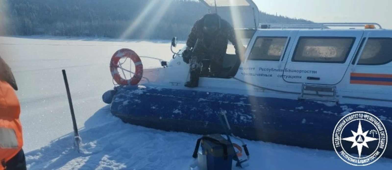 Весенний лёд уже преподносит «сюрпризы»