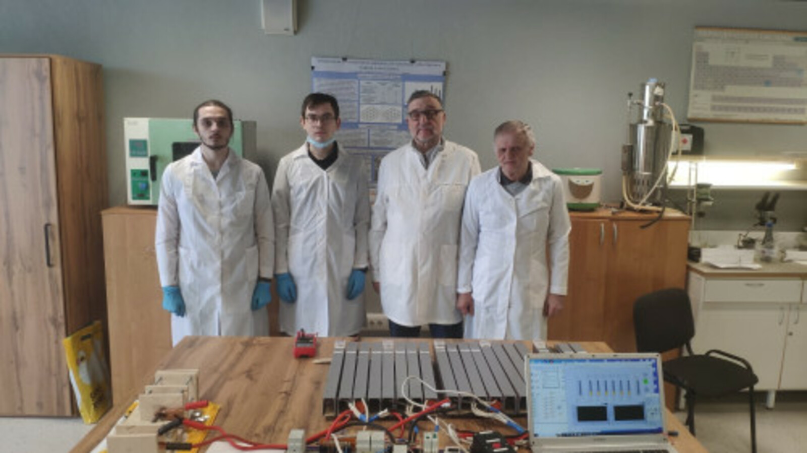 Ученые Межвузовского кампуса в Уфе создали импортозамещающую установку для получения углеводородных наночастиц