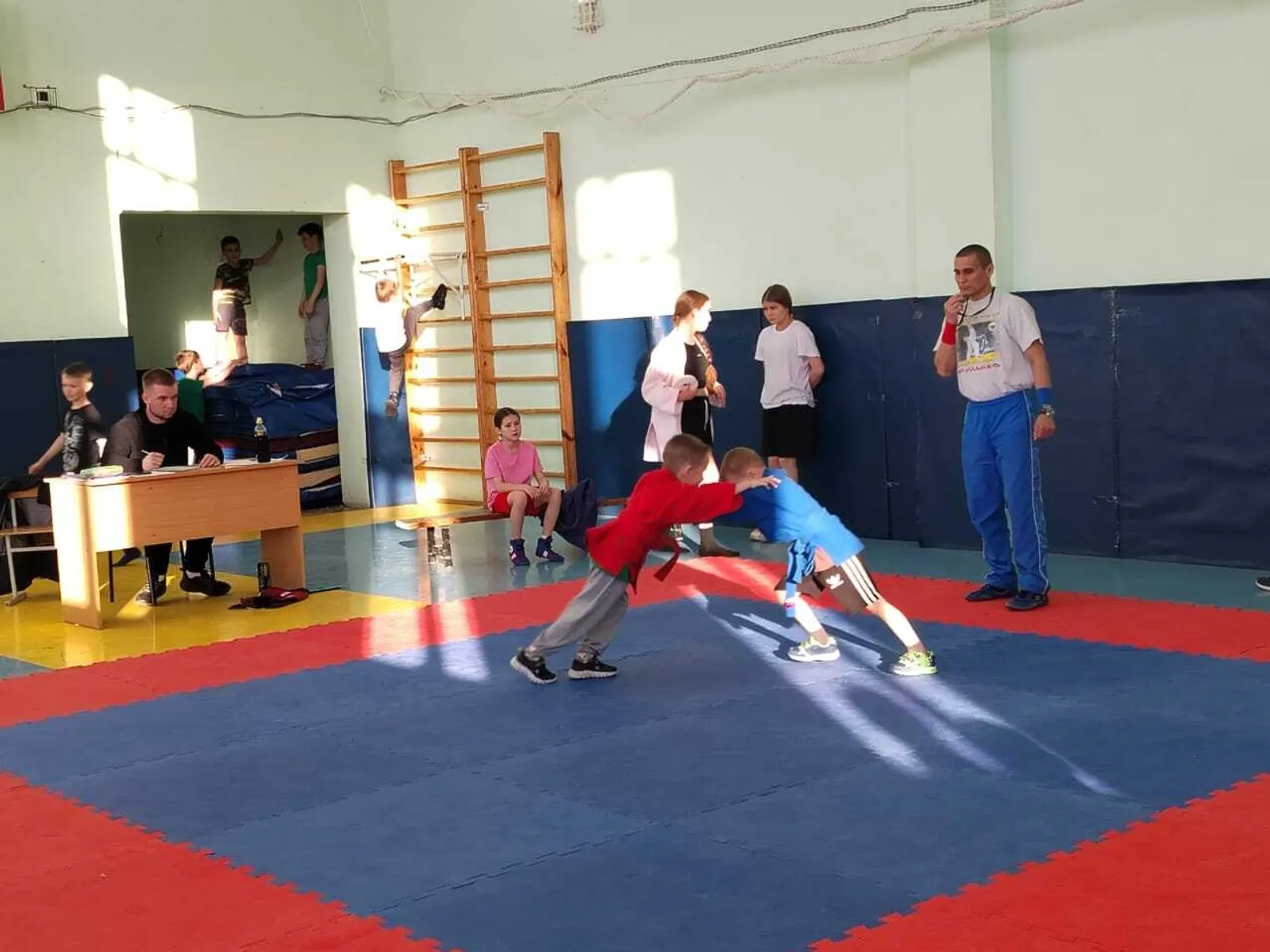 Турнир по самбо в Павловке в честь 81-й годовщины Победы