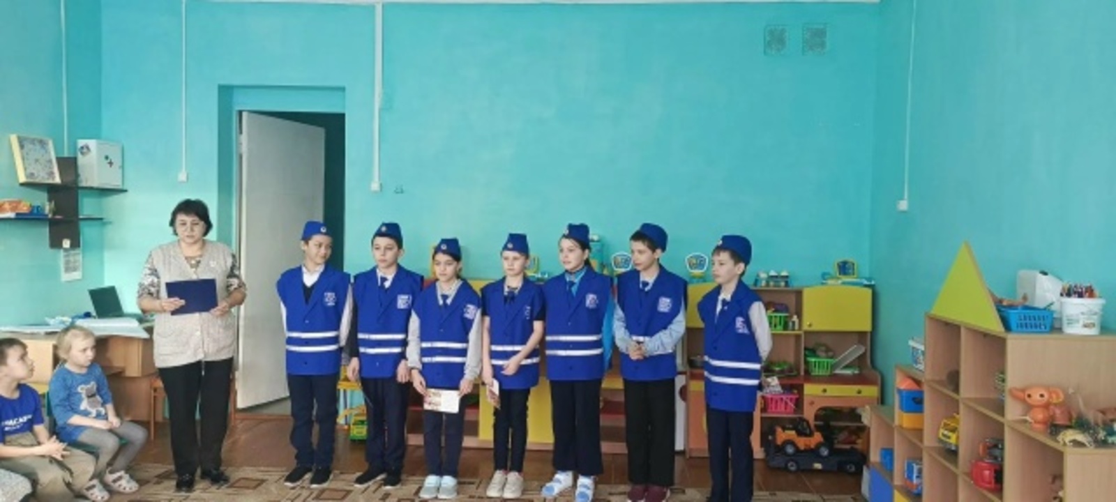 Учим ПДД играя!