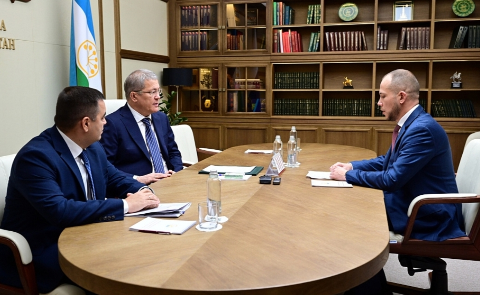 Встреча Радия Хабирова с новым заместителем Ространснадзора