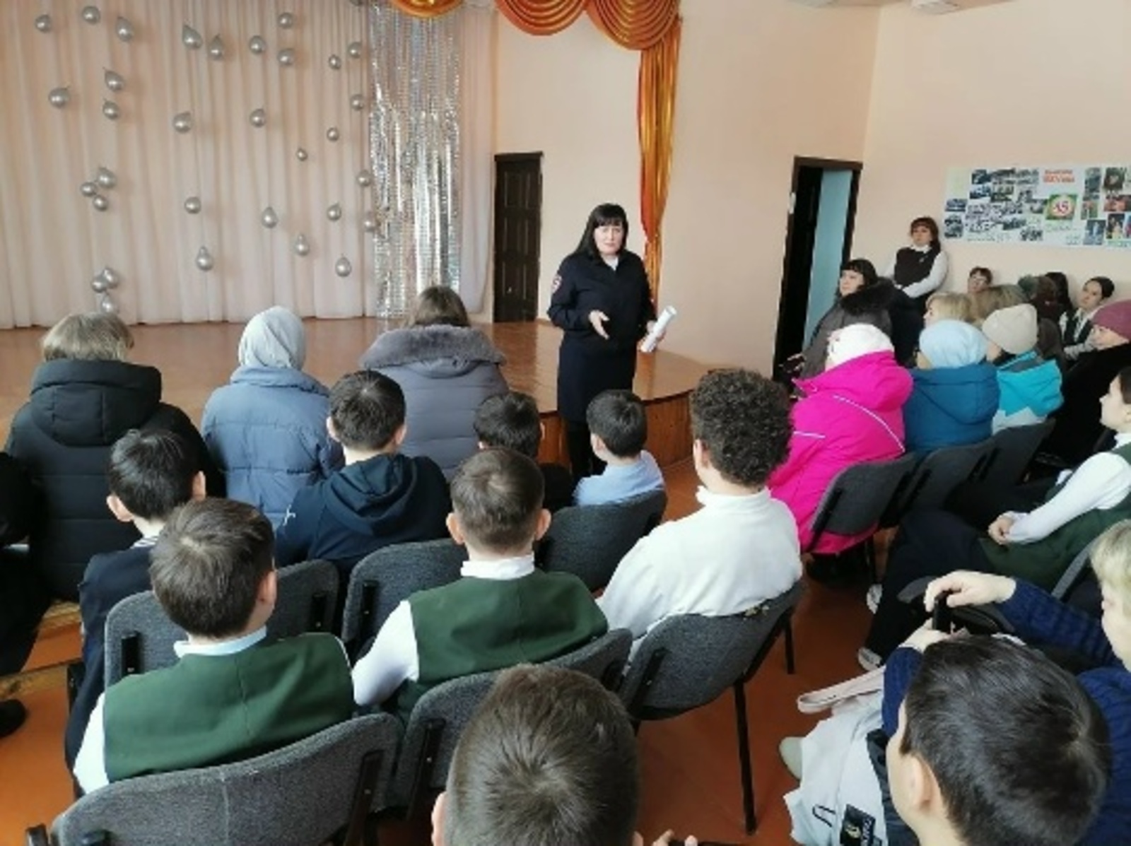 Онлайн-опасности для детей